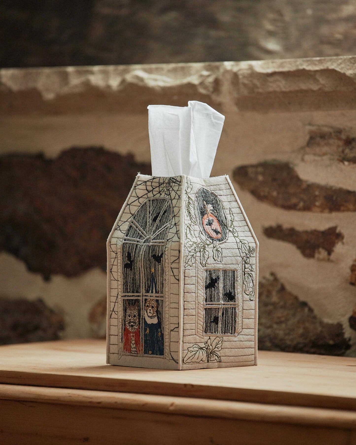 Coral & Tusk - Haunted House Tissue Box Cover
