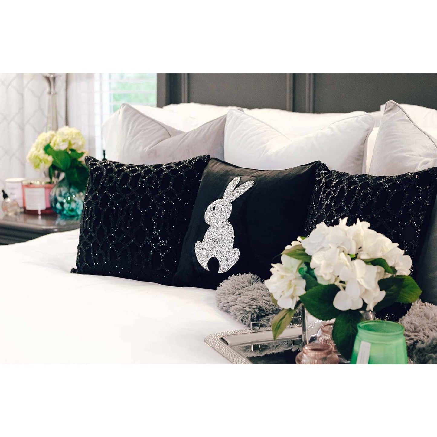 Rhinestone Lattice Pillow: 20x20 / Gold