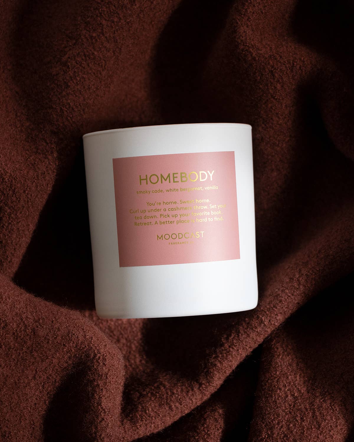 Moodcast Fragrance Co. - Homebody - White/Gold 8oz Coconut Wax Candle