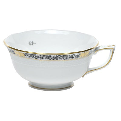 Chin Bouquet Garland Black Teacup