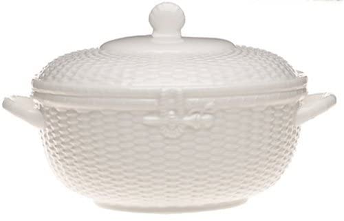 Nantucket Basket Covered Vegetable Dish