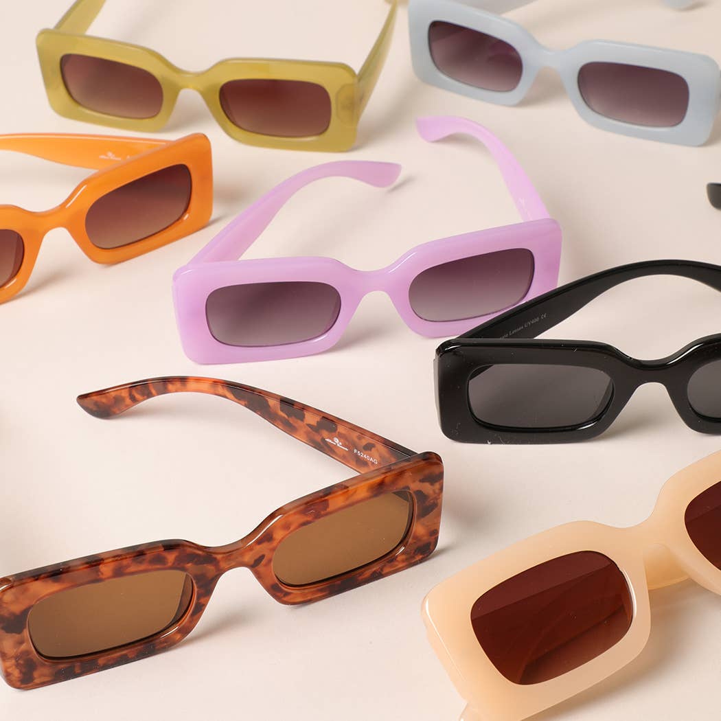 Fashion City - Women's Bold Rectangular Shape Sunglasses