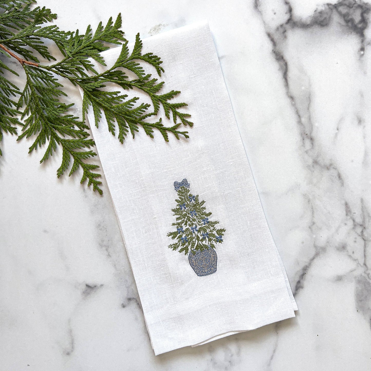 Arte Italica & Crown Linen Designs - Southern Charm Tree Linen Towel - White (Blue)