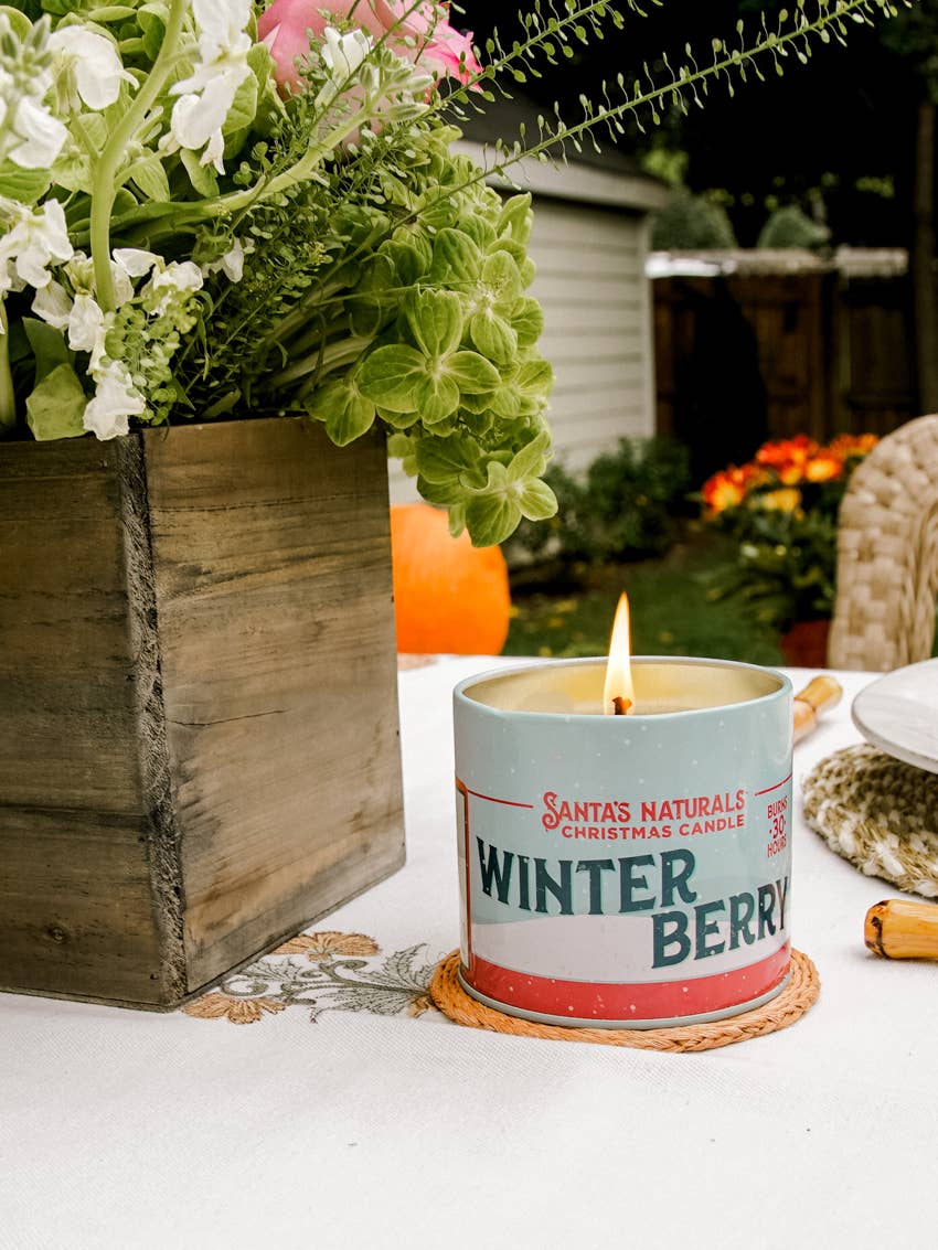 Santa's Naturals - Winter Berry 9oz Candle Table Top Display