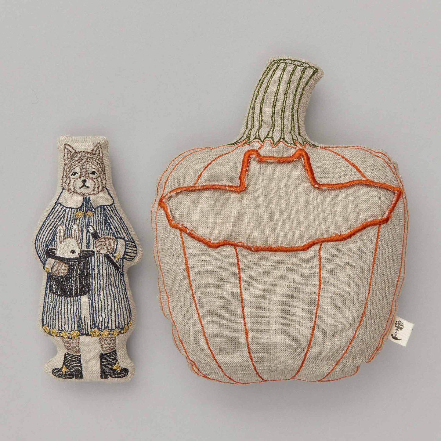 Coral & Tusk - Pocket Pumpkin