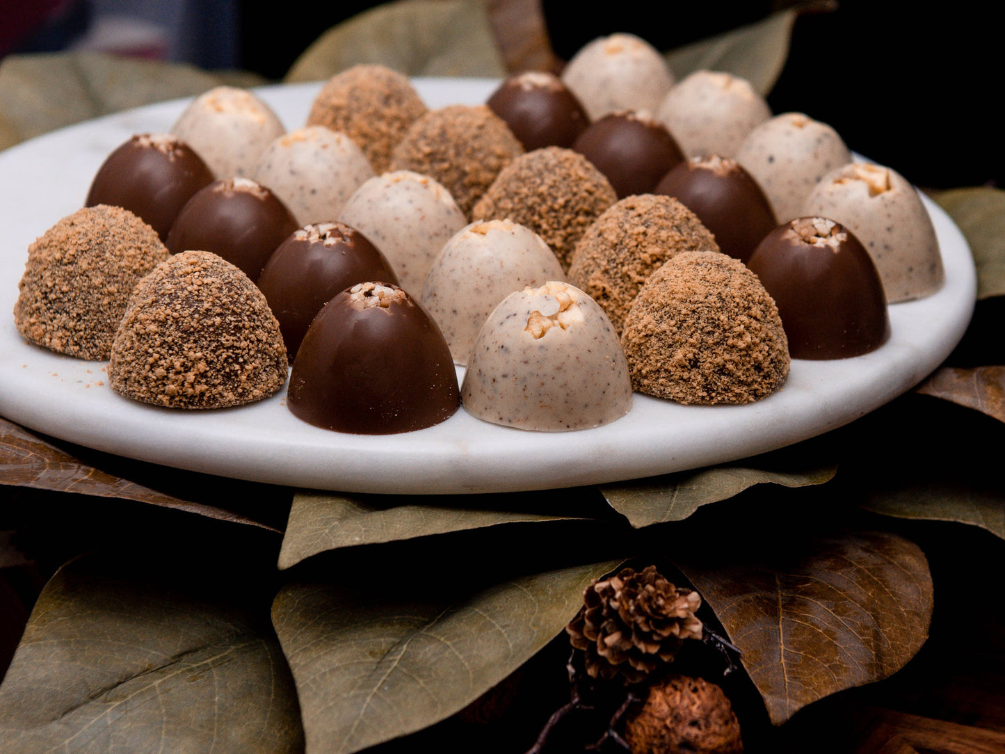 Le Grand Confectionary - Grand Seasonal Chocolate Truffles - Fall - Dome Shape - S'mores